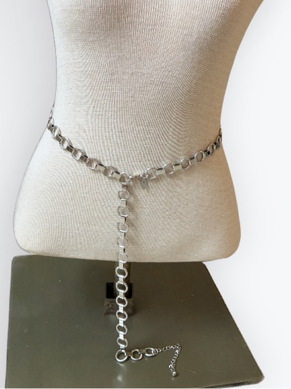 Chico’s Silver-Toned Chain Belt Adjustable